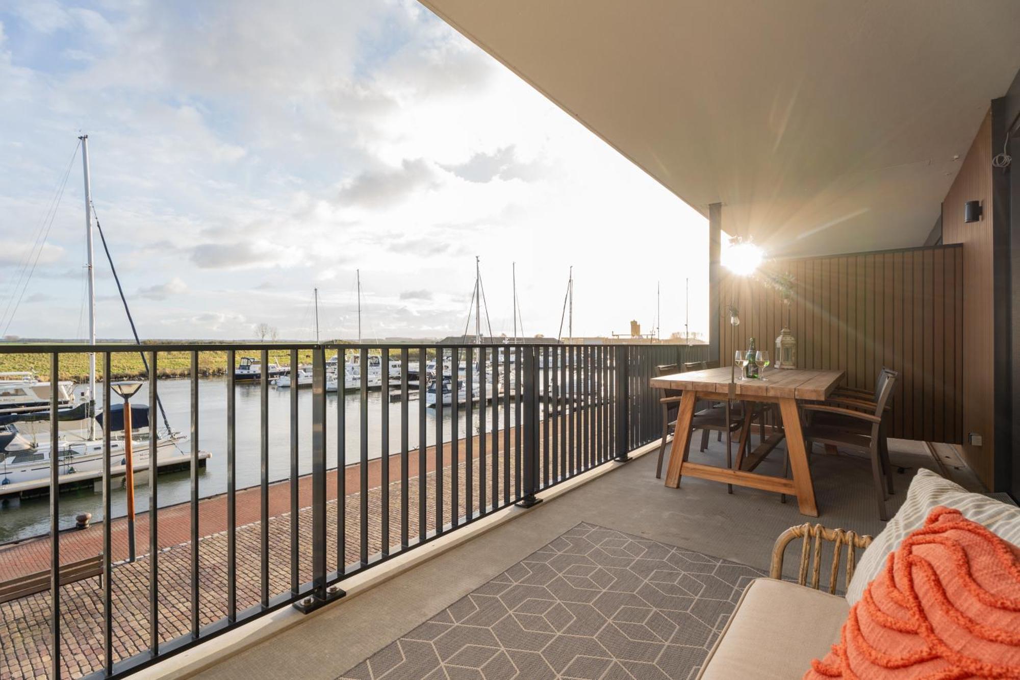 Appartement Harbour Loft 1g *